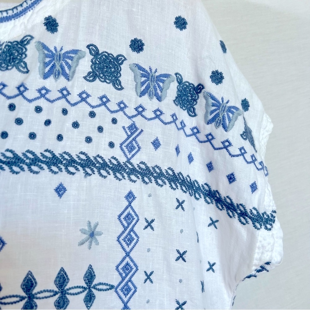 Johnny Was White and Blue 100% Linen Embroidered Boxy Dress - Picture 5 of 15